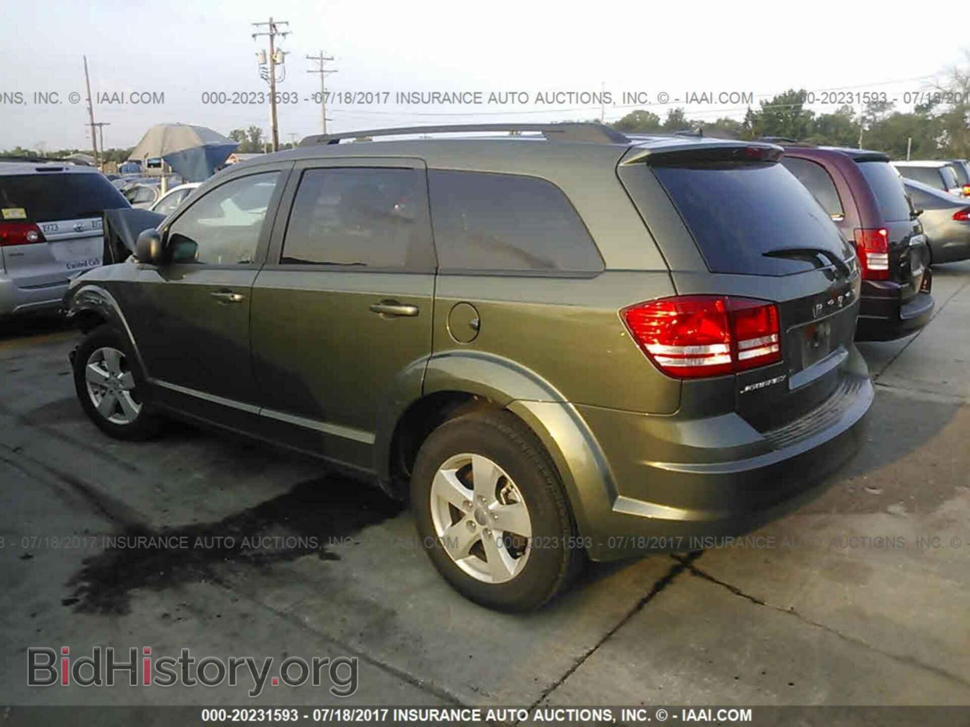 2017 Dodge Journey - VIN: 3C4PDCAB2HT561450 - Photo 3