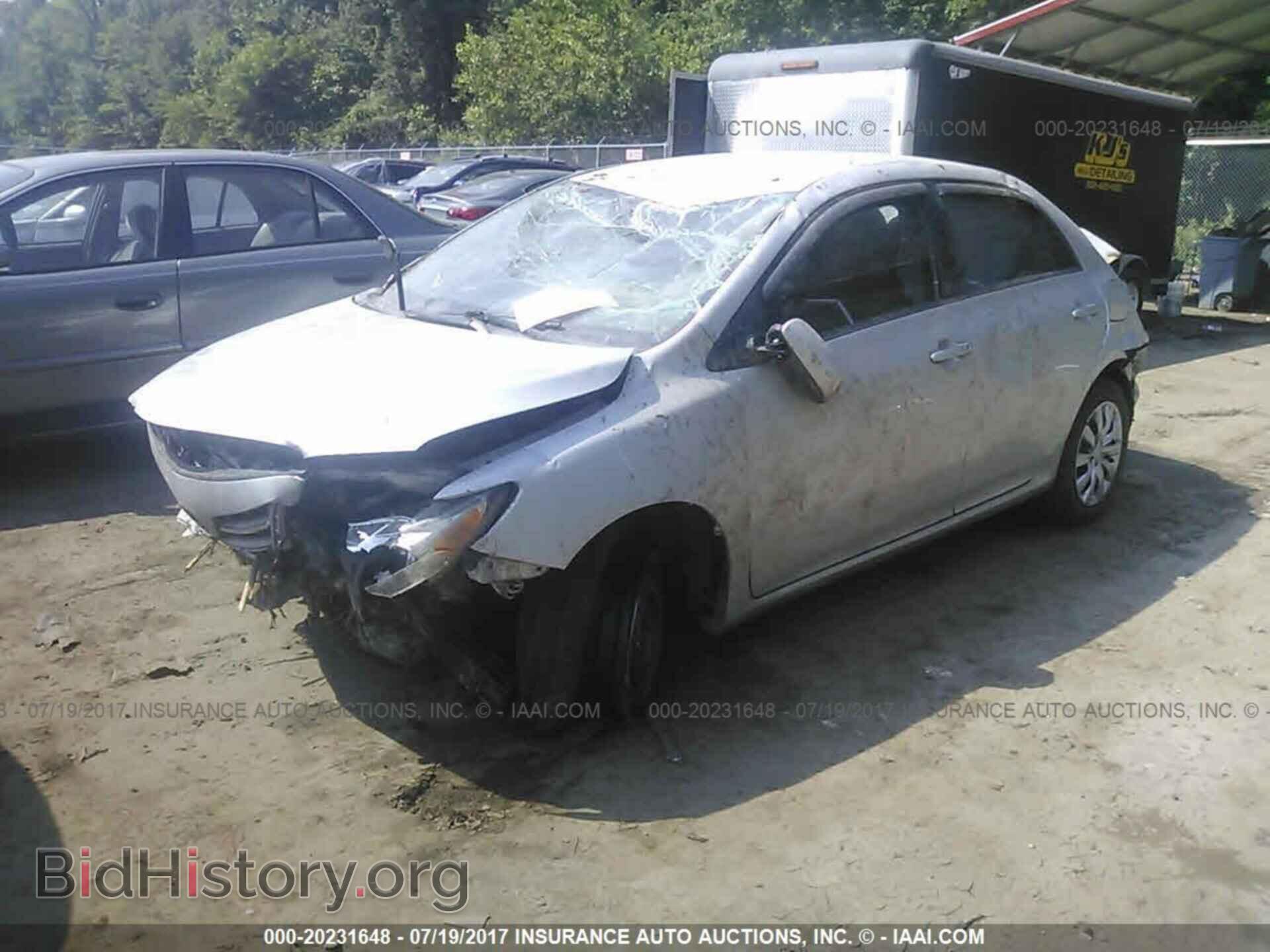 2013 Toyota Corolla - VIN: 2T1BU4EE4DC053739 - Photo 2