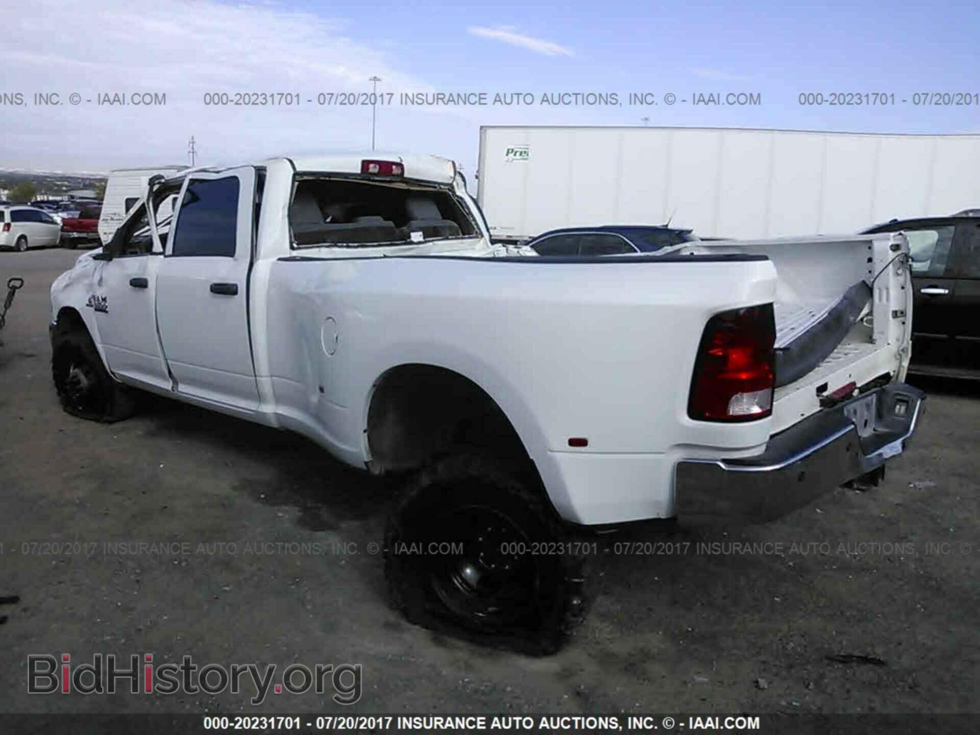 2015 Ram 3500 - VIN: 3C63RRGL6FG702424 - Фото 3