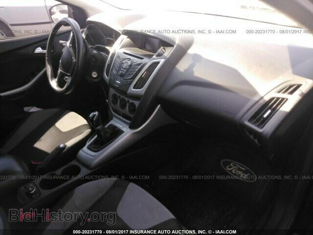 2012 Ford Focus - VIN: 1FAHP3F23CL108419 - Photo 5
