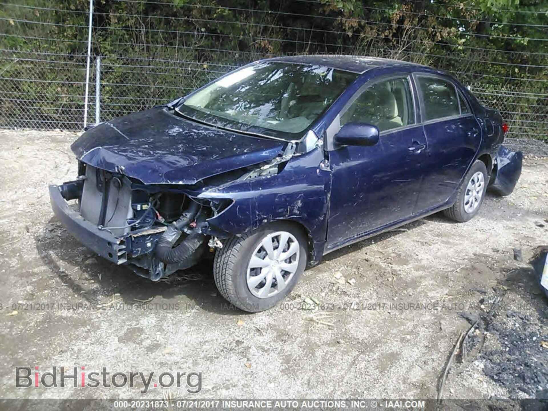 2011 Toyota Corolla - VIN: 2T1BU4EEXBC559931 - Фото 2