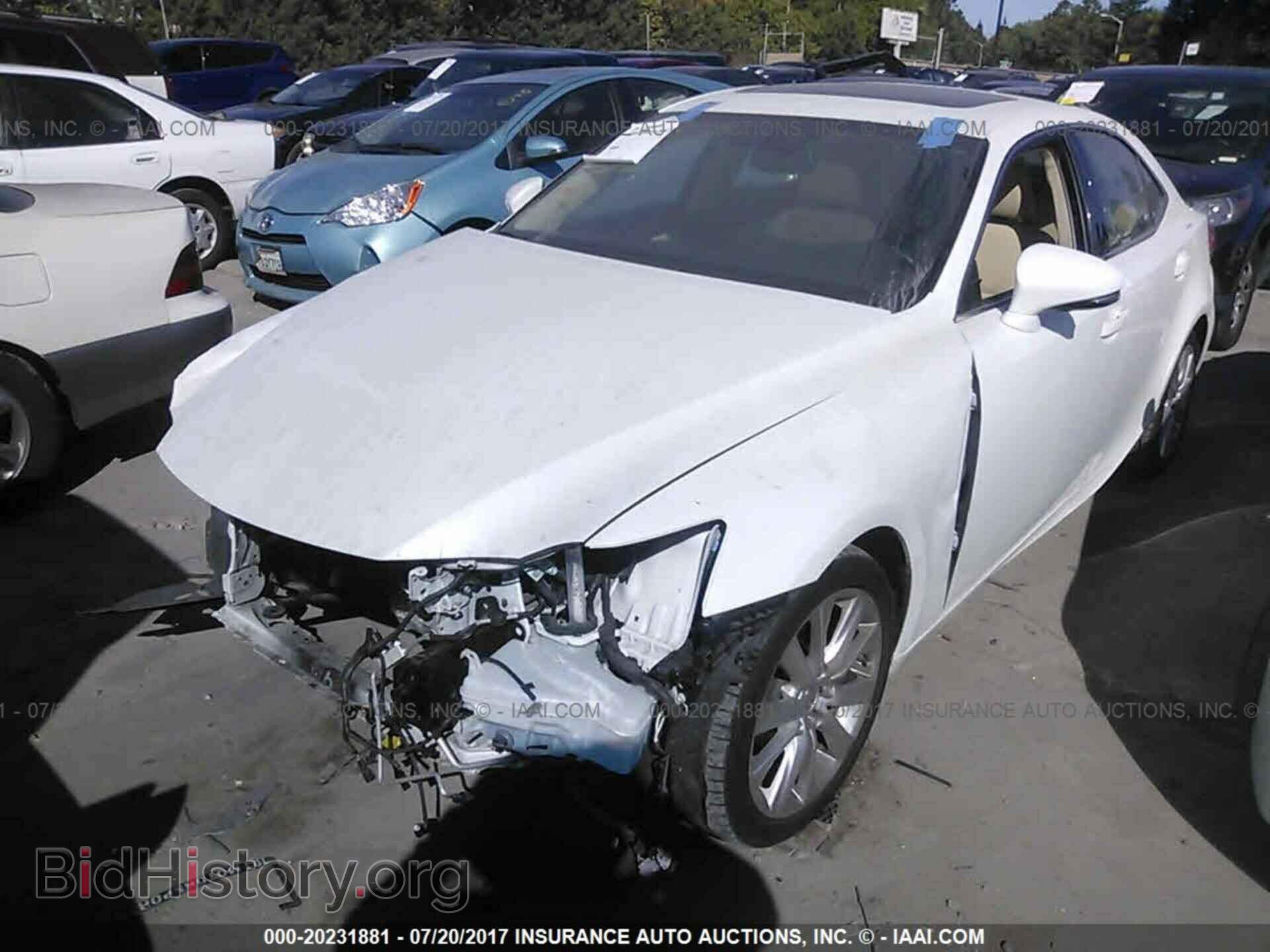 2015 Lexus Is - VIN: JTHBF1D24F5072628 - Фото 2