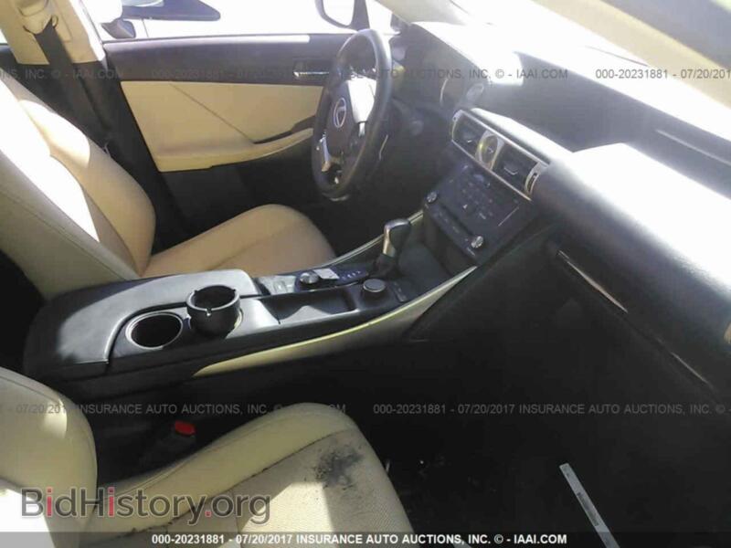 2015 Lexus IS (VIN JTHBF1D24F5072628) — фото 5 из 10