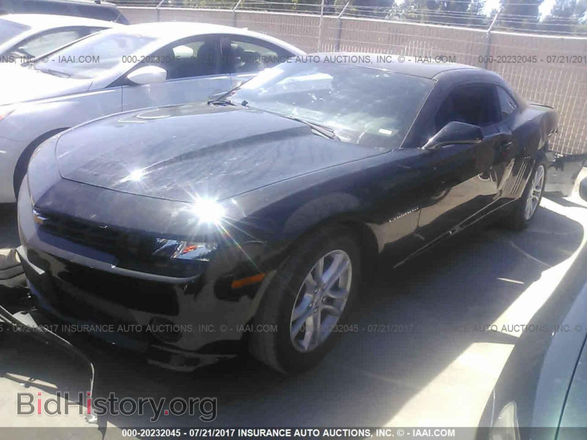 2015 Chevrolet Camaro - VIN: 2G1FD1E33F9201583 - Фото 2