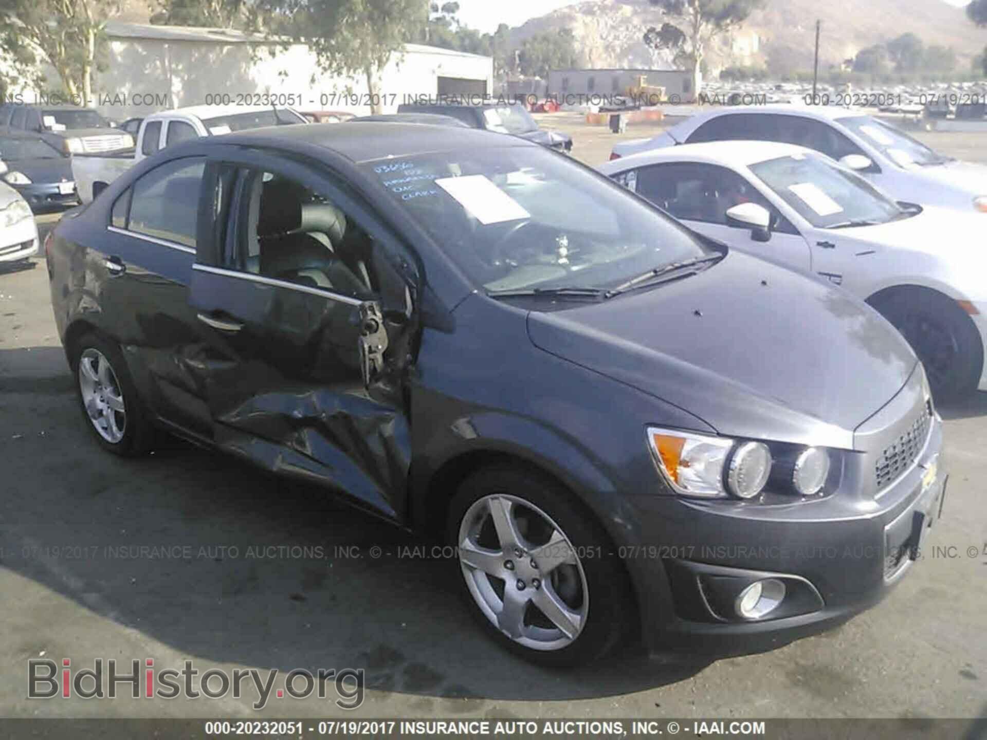Фотография 1G1JE5SB2D4119533 - Chevrolet Sonic 2013