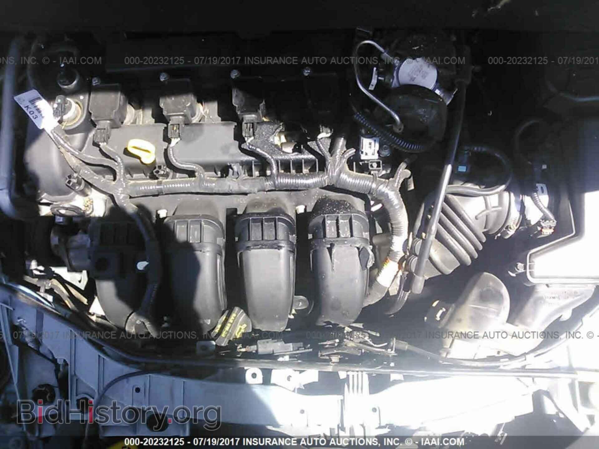 2012 Ford Focus - VIN: 1FAHP3F29CL290322 - Photo 10