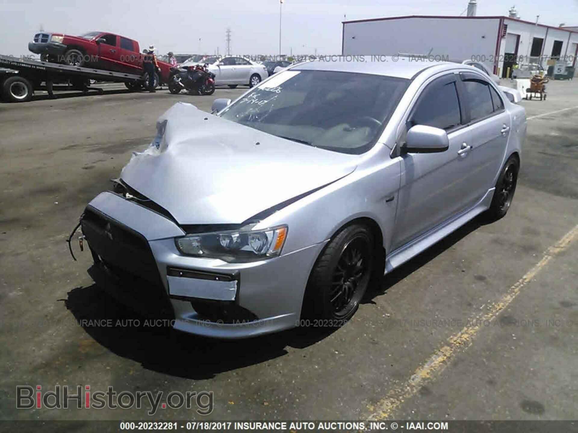 2014 Mitsubishi Lancer - VIN: JA32U8FW1EU005925 - Фото 2