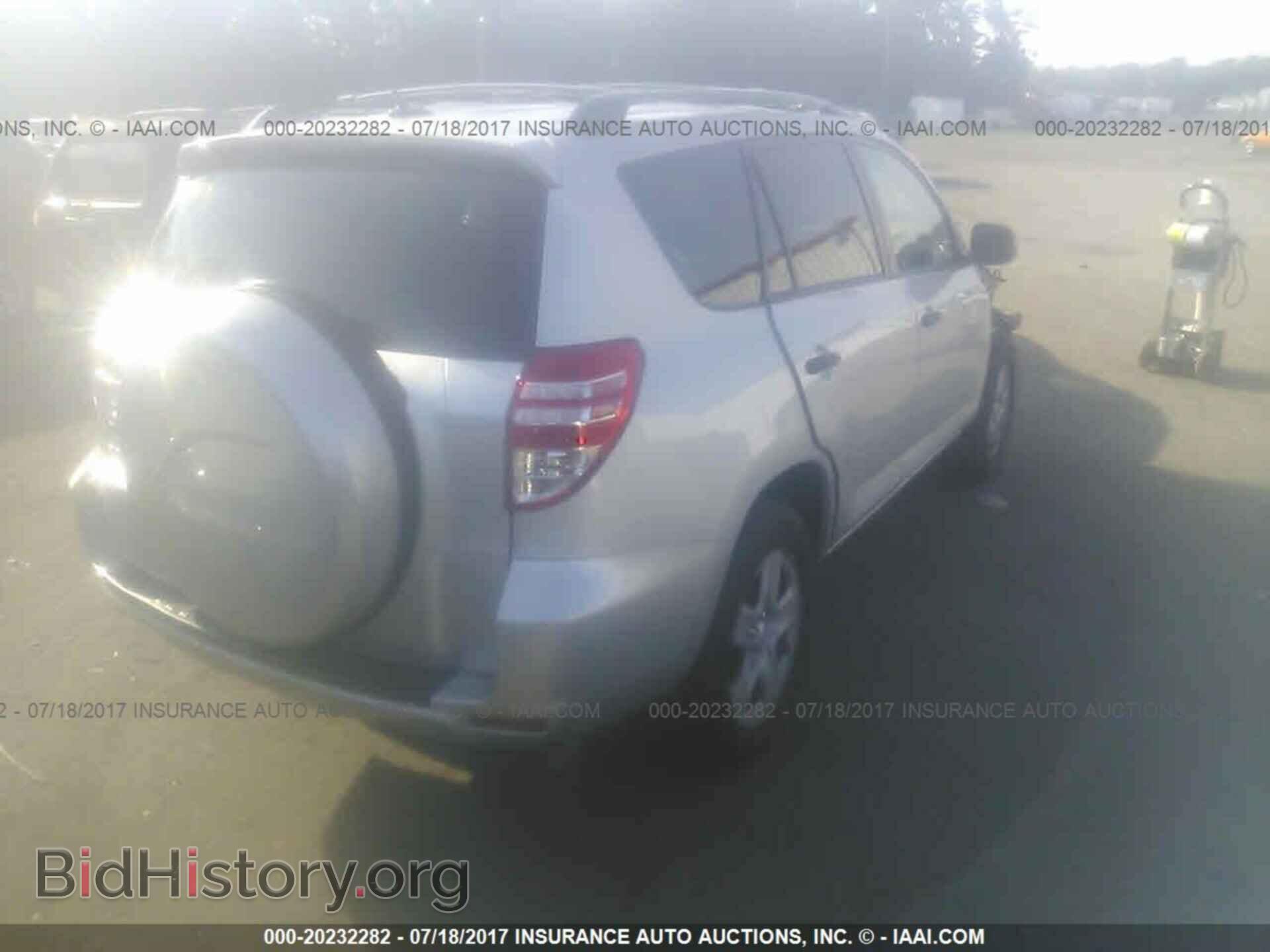 2012 Toyota Rav4 - VIN: 2T3ZF4DV2CW106968 - Фото 4