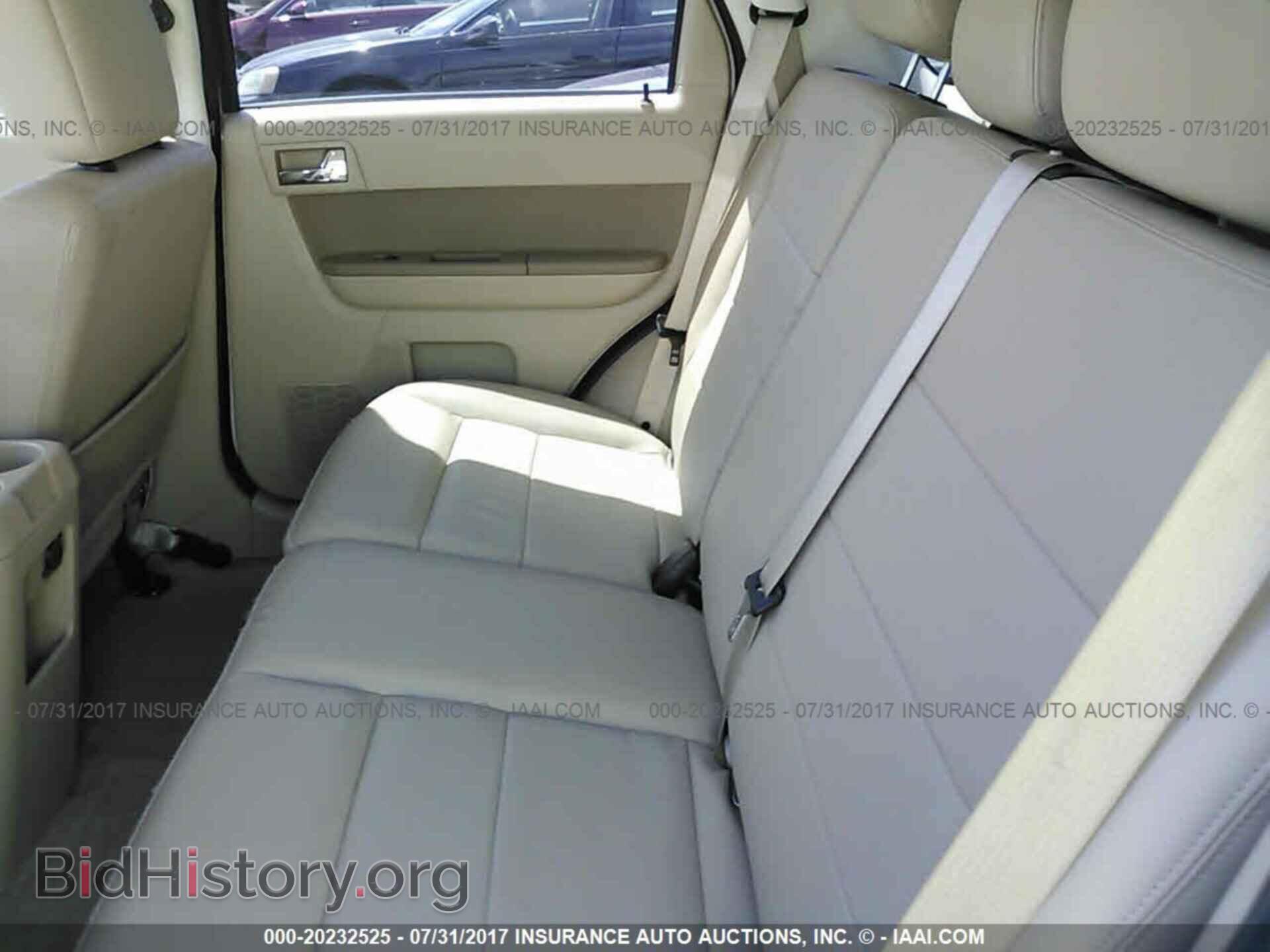 2012 Ford Escape - VIN: 1FMCU0E73CKC79987 - Photo 8