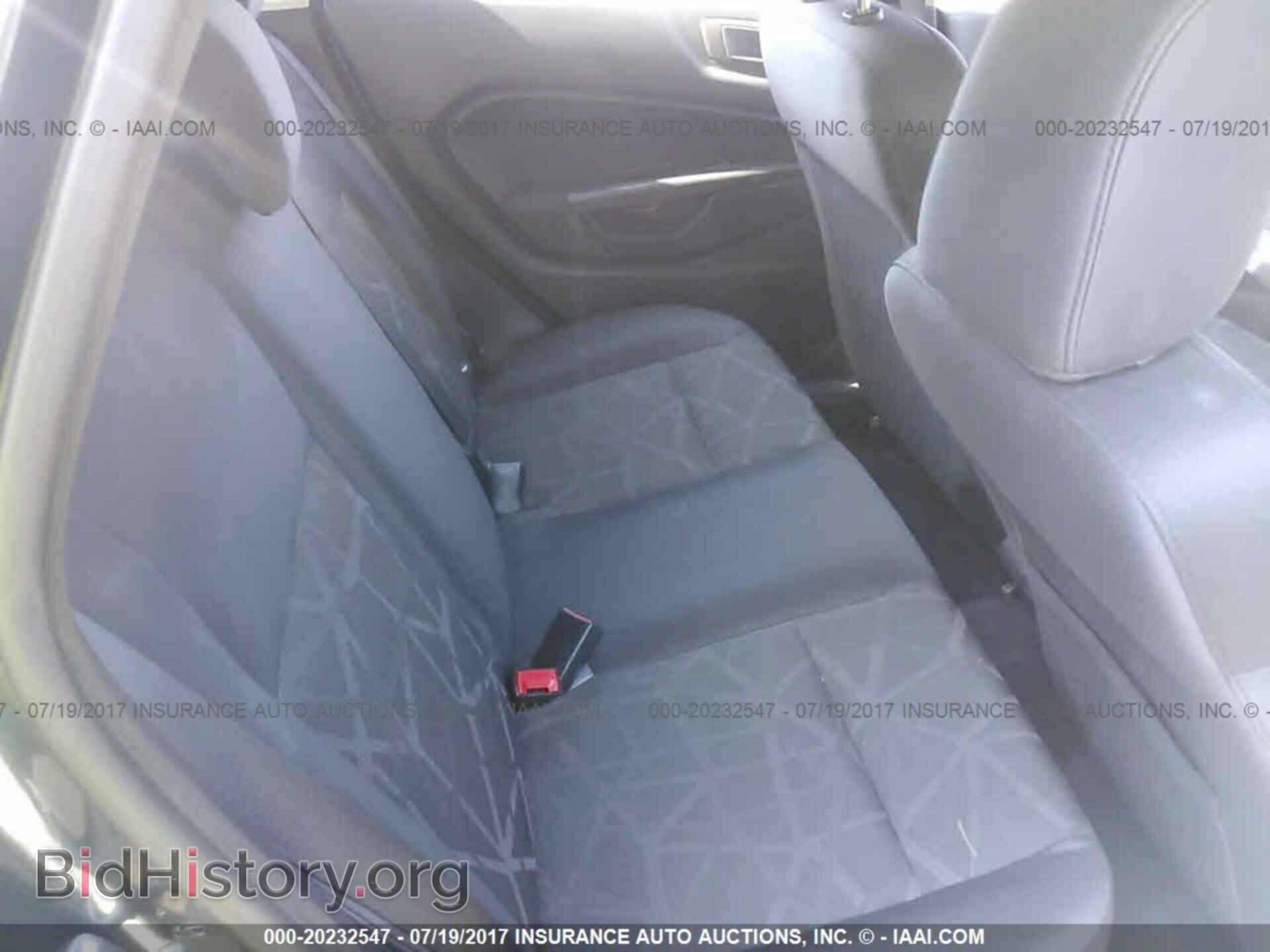 2011 Ford Fiesta - VIN: 3FADP4EJ2BM232000 - Фото 8