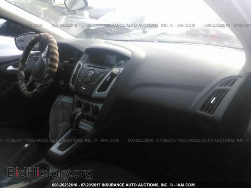 2014 Ford FOCUS (VIN 1FADP3F29EL310828) — фото 5 из 10