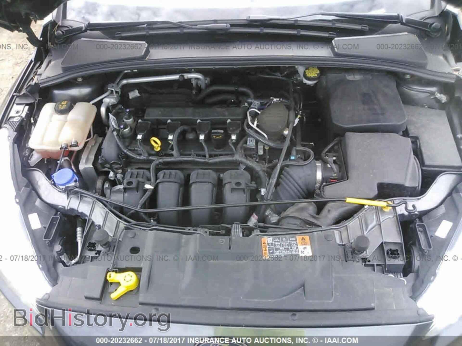 2015 Ford Focus - VIN: 1FADP3F24FL333628 - Photo 10