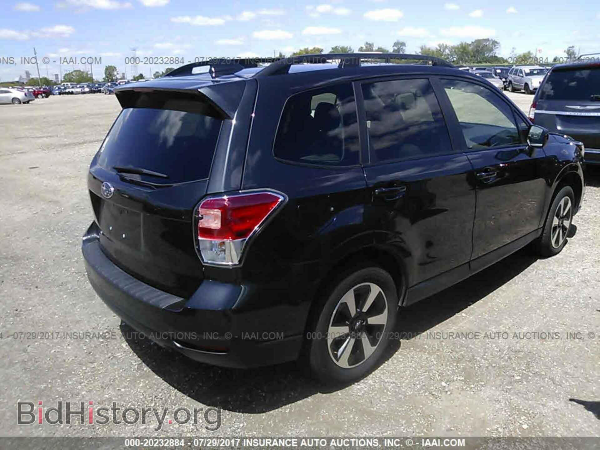 2017 Subaru Forester - VIN: JF2SJADC3HH447016 - Фото 4