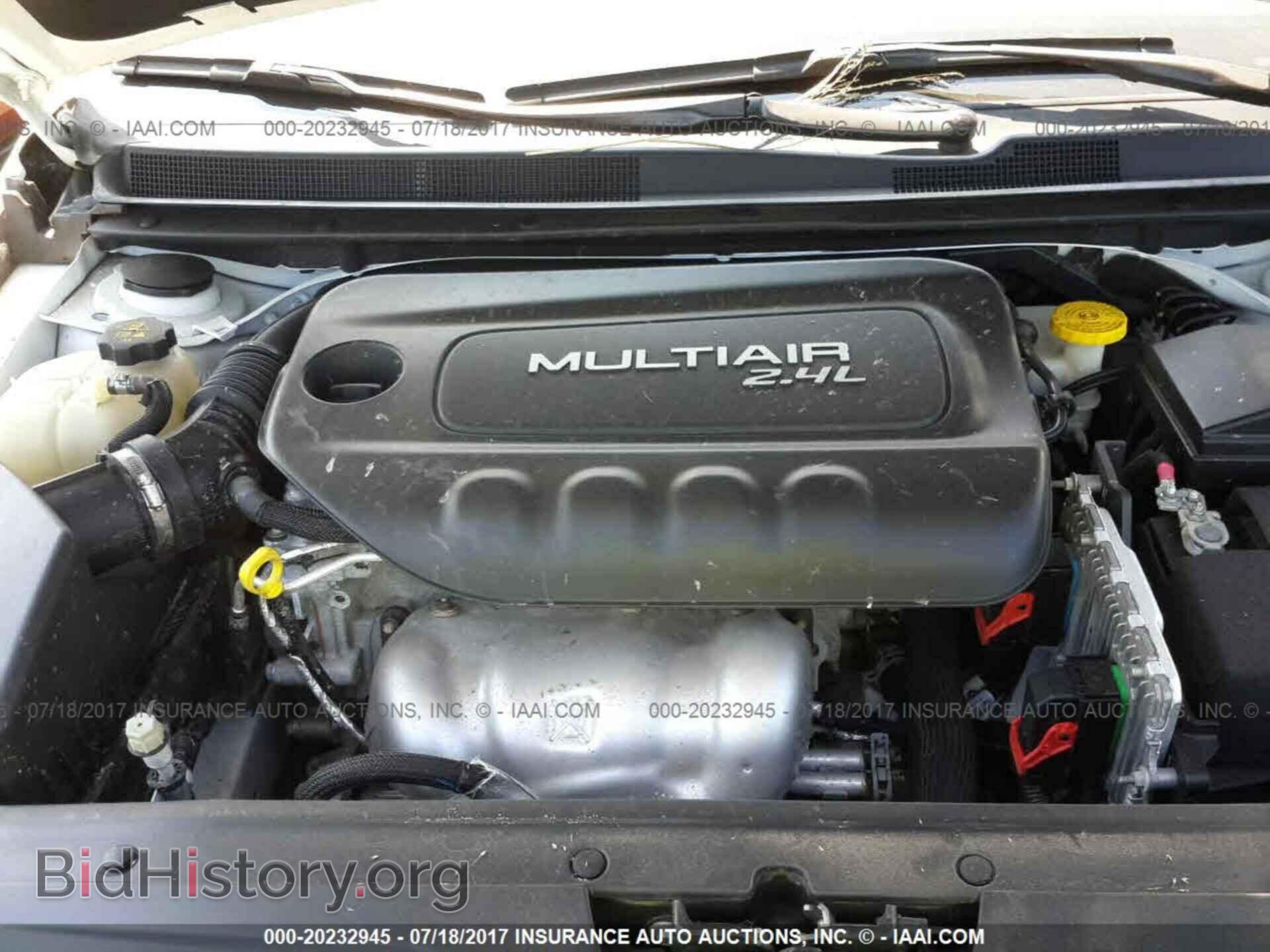 2015 Chrysler 200 - VIN: 1C3CCCAB4FN657132 - Фото 10