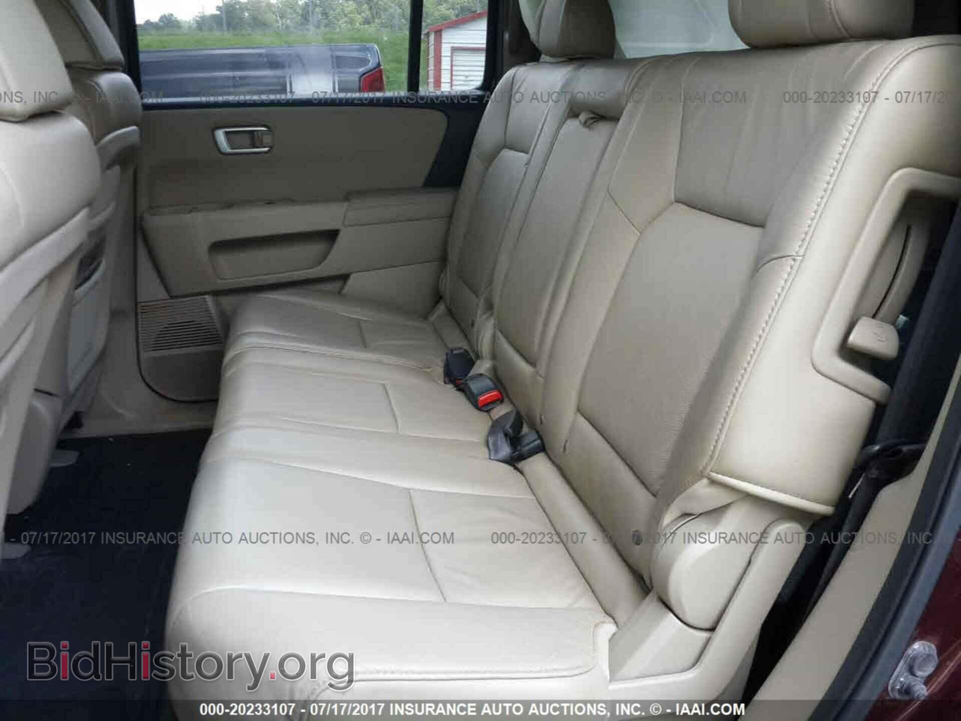 2011 Honda Pilot - VIN: 5FNYF3H55BB015794 - Photo 8