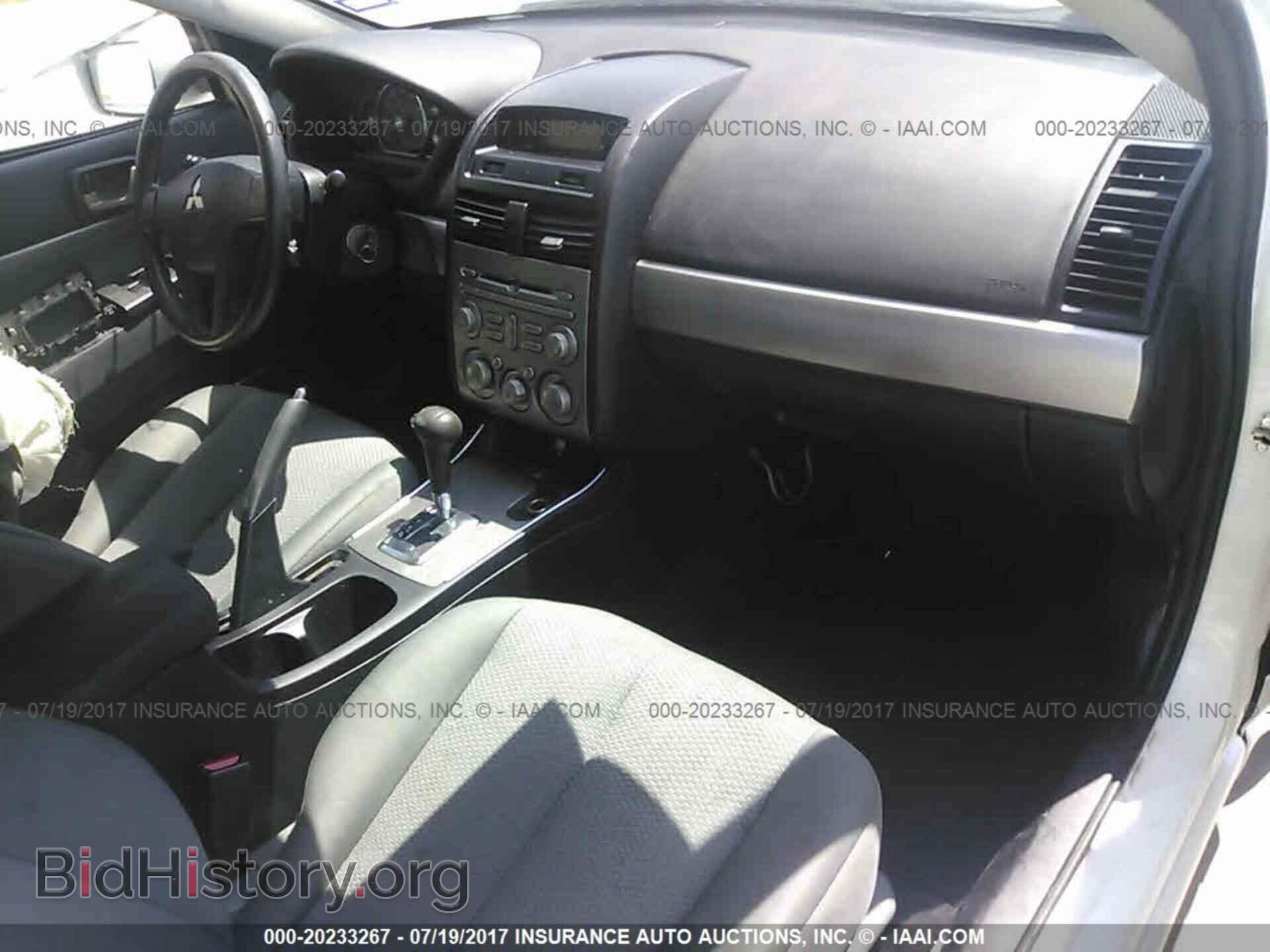 2011 Mitsubishi Galant - VIN: 4A32B2FF0BE024411 - Фото 5