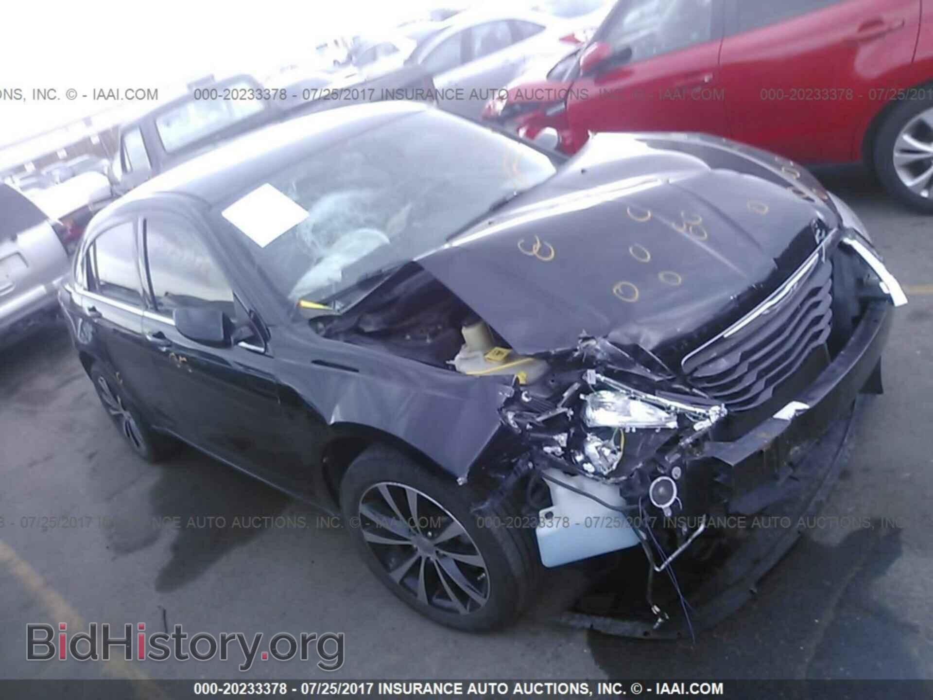 Photo 1C3CCBBB3DN514016 - Chrysler 200 2013