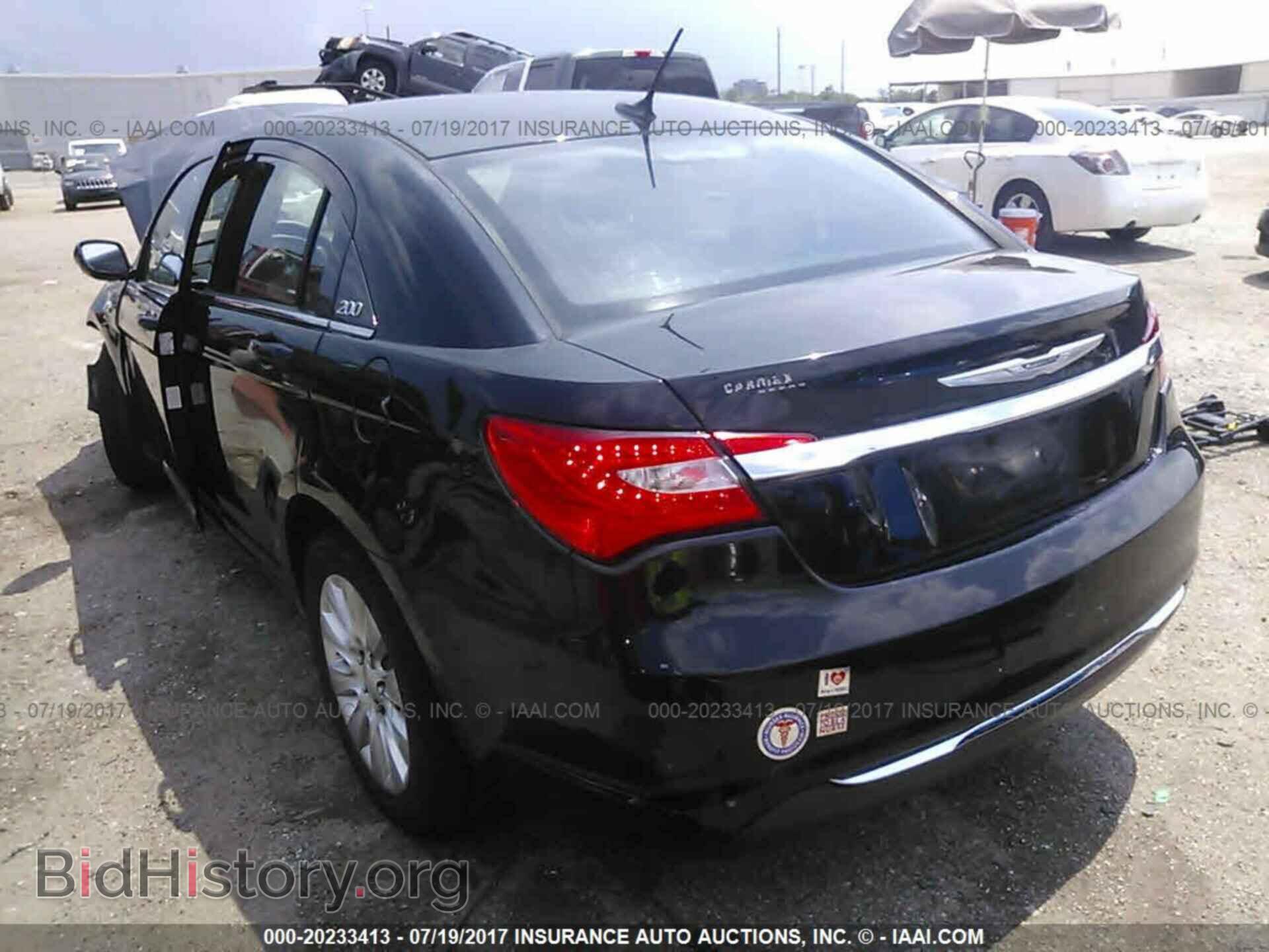 2013 Chrysler 200 - VIN: 1C3CCBAB7DN559607 - Фото 3