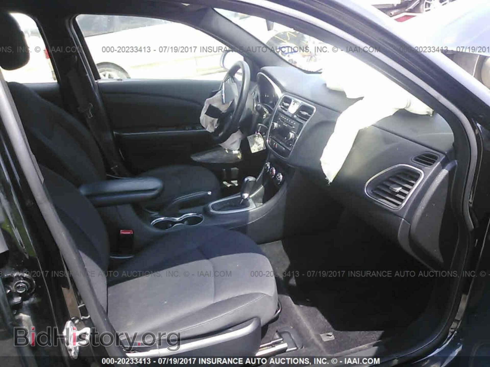 2013 Chrysler 200 - VIN: 1C3CCBAB7DN559607 - Фото 5