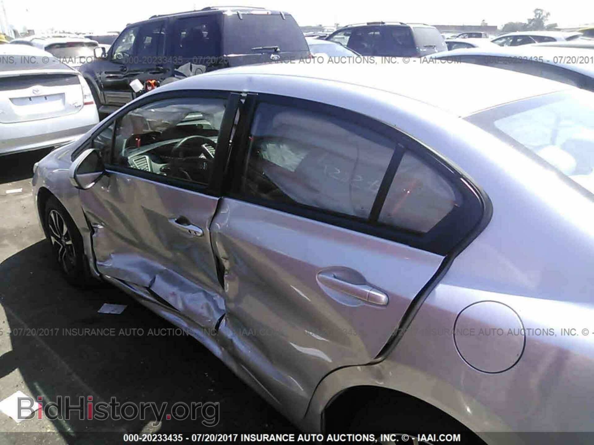 2014 Honda Civic - VIN: 19XFB2F84EE257559 - Photo 6
