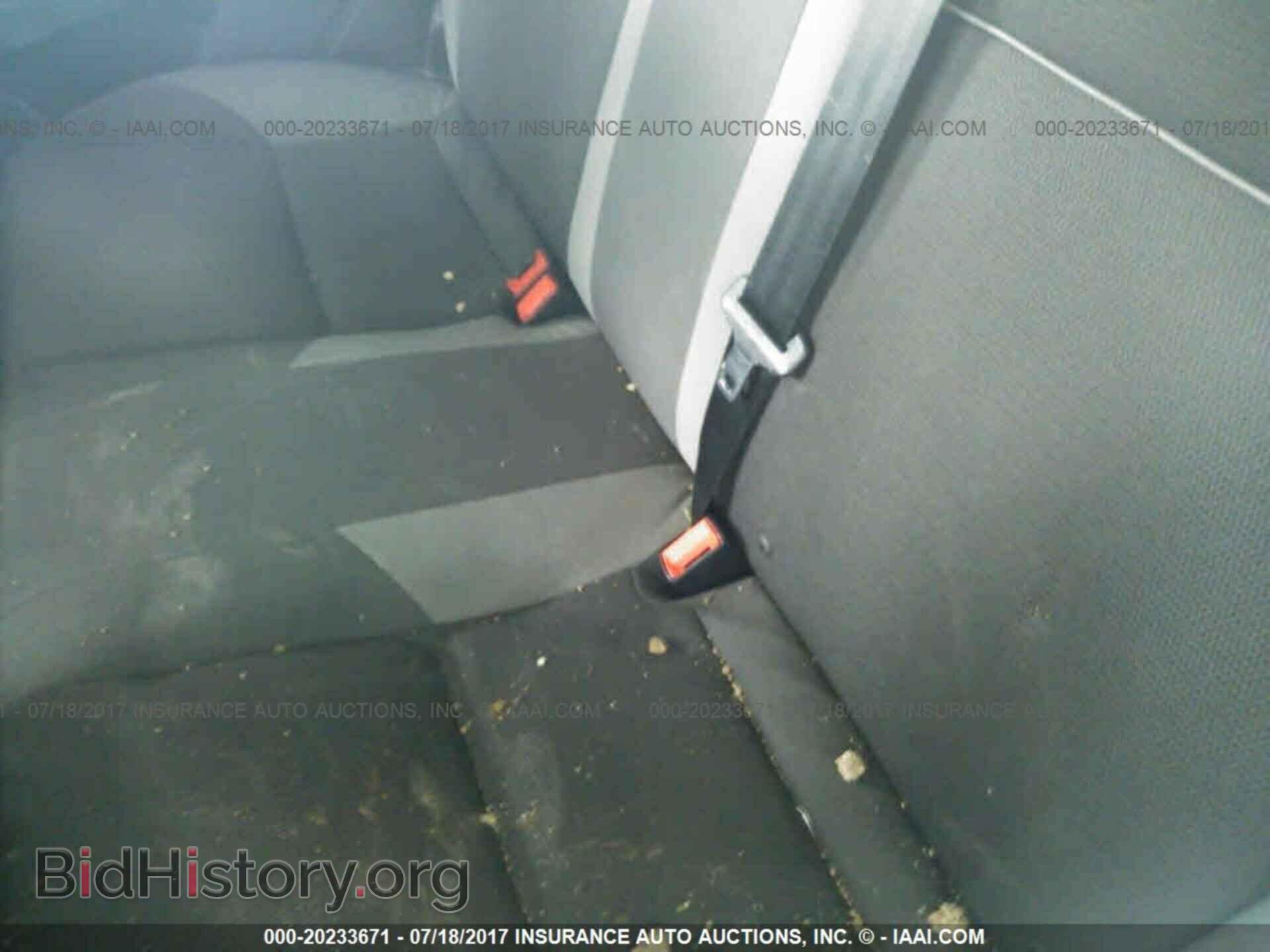2014 Ford Focus - VIN: 1FADP3F28EL117991 - Photo 8