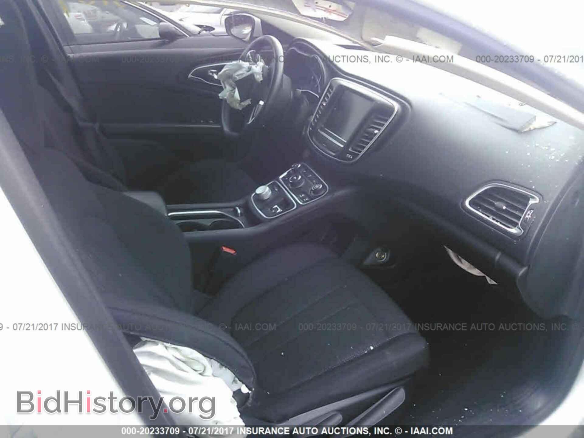 2015 Chrysler 200 - VIN: 1C3CCCAB1FN641258 - Фото 5