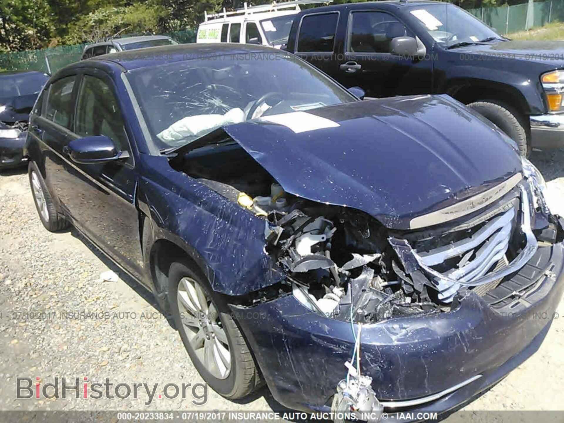 Photo 1C3CCBBB2DN550229 - Chrysler 200 2013