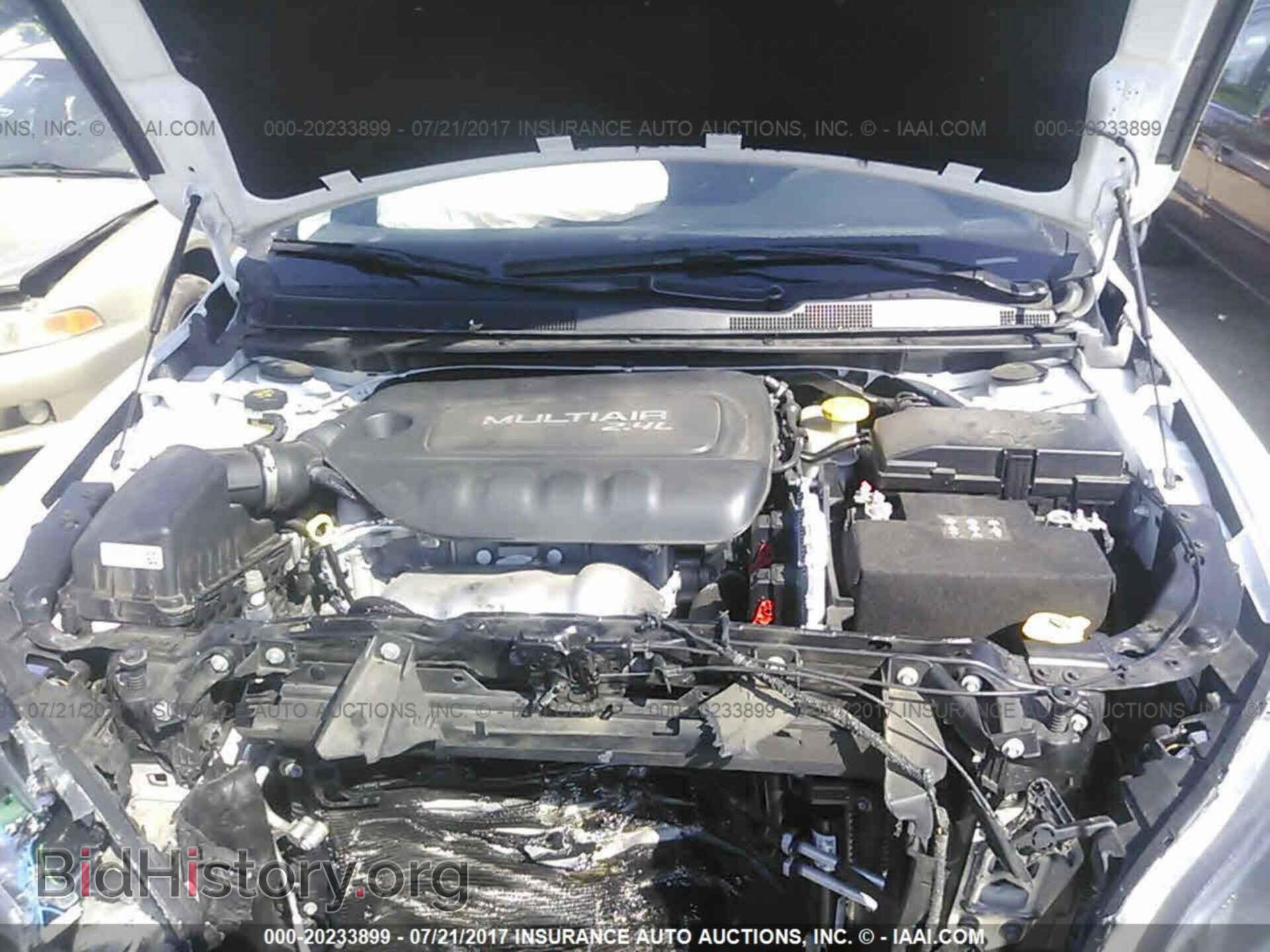 2015 Chrysler 200 - VIN: 1C3CCCAB1FN752702 - Photo 10