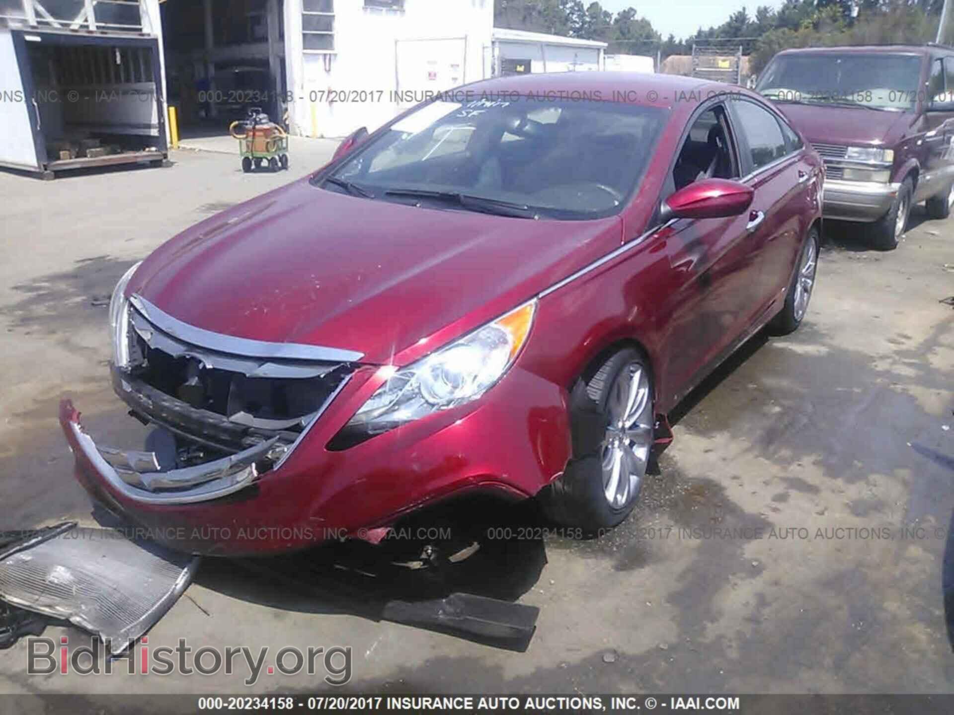 2012 Hyundai Sonata - VIN: 5NPEC4AB1CH424136 - Фото 2