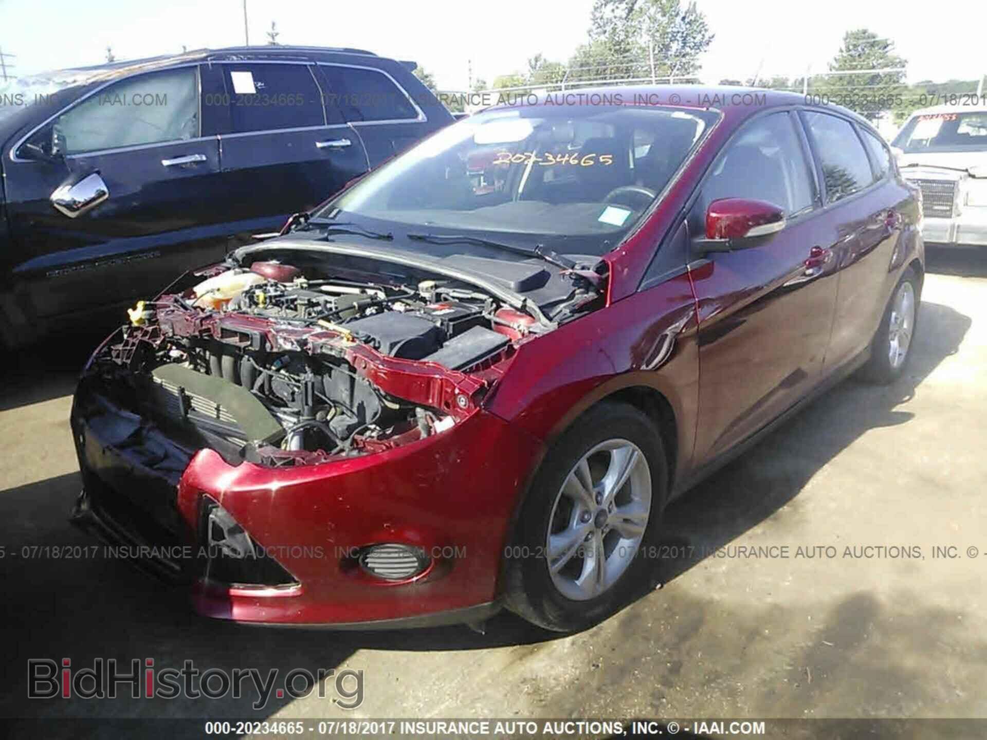 2013 Ford Focus - VIN: 1FADP3K23DL283646 - Фото 2