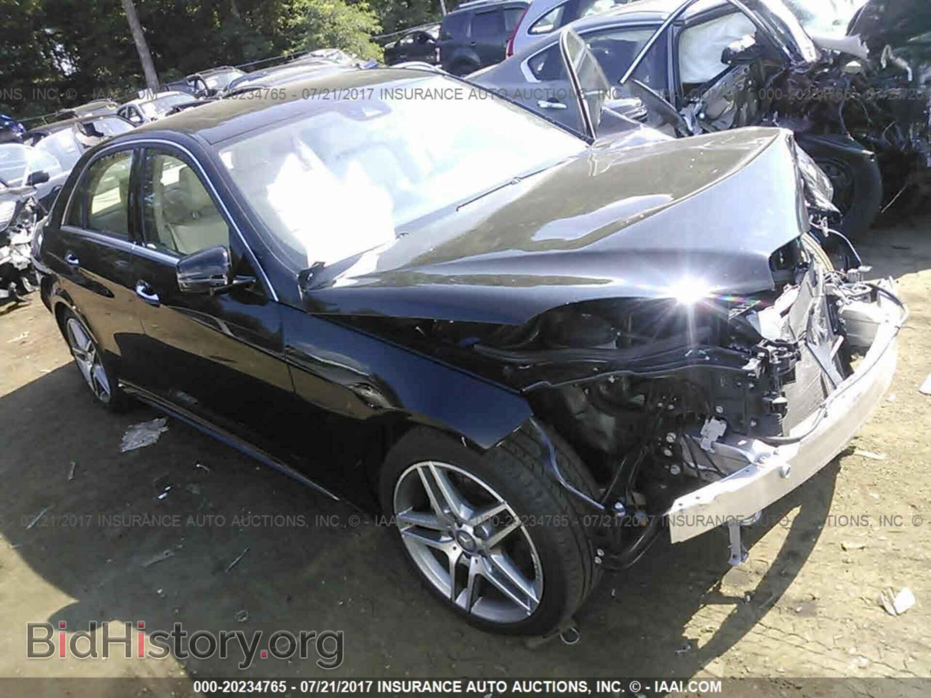 Photo WDDHF8JB8EA977135 - Mercedes-benz E 2014