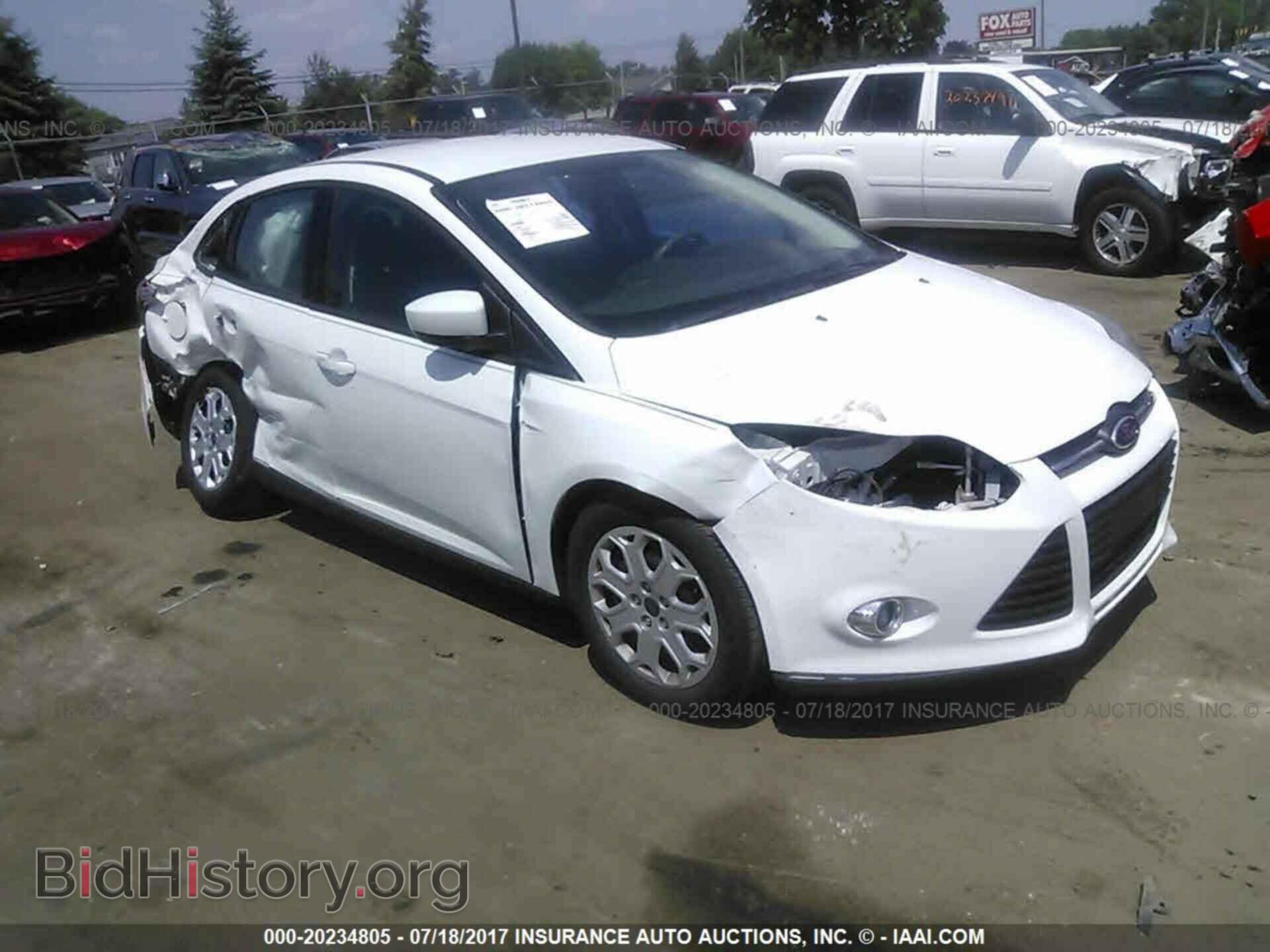 Photo 1FAHP3F26CL311630 - Ford Focus 2012
