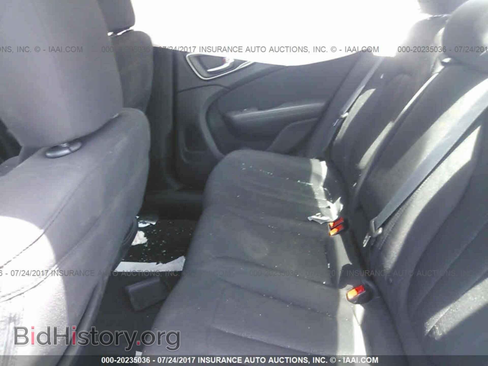 2015 Chrysler 200 - VIN: 1C3CCCAB0FN636021 - Photo 8