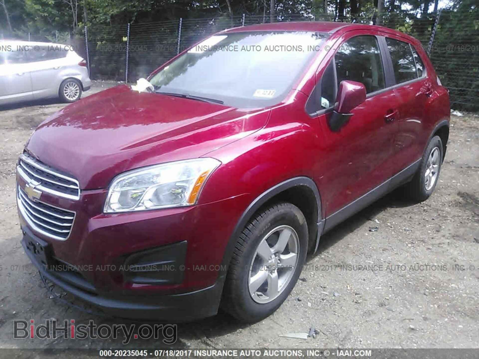 2015 Chevrolet Trax - VIN: KL7CJPSB0FB243481 - Фото 2