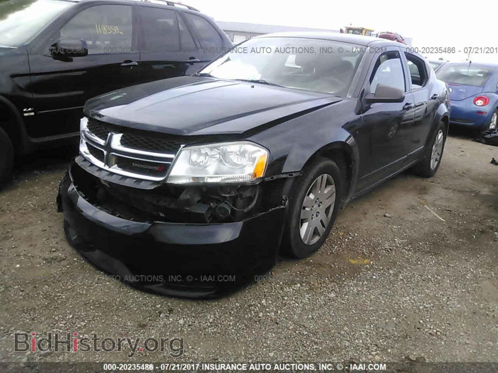 2011 Dodge Avenger - VIN: 1B3BD4FB3BN543475 - Фото 2