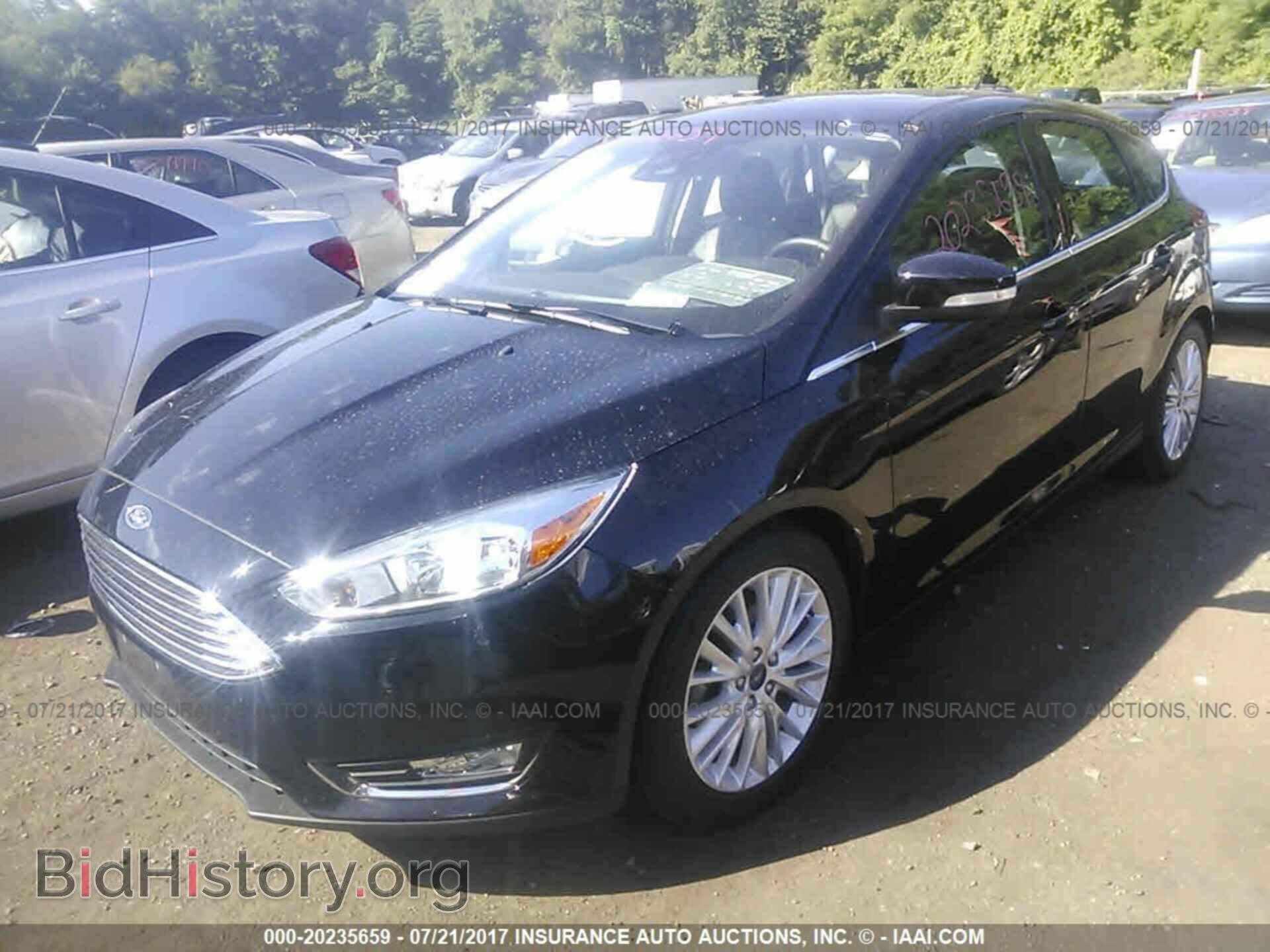 2016 Ford Focus - VIN: 1FADP3N26GL303890 - Фото 2