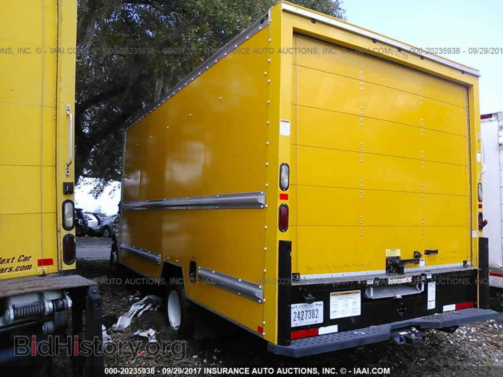 2014 Ford Econoline - VIN: 1FDWE3FS2EDA41618 - Фото 3