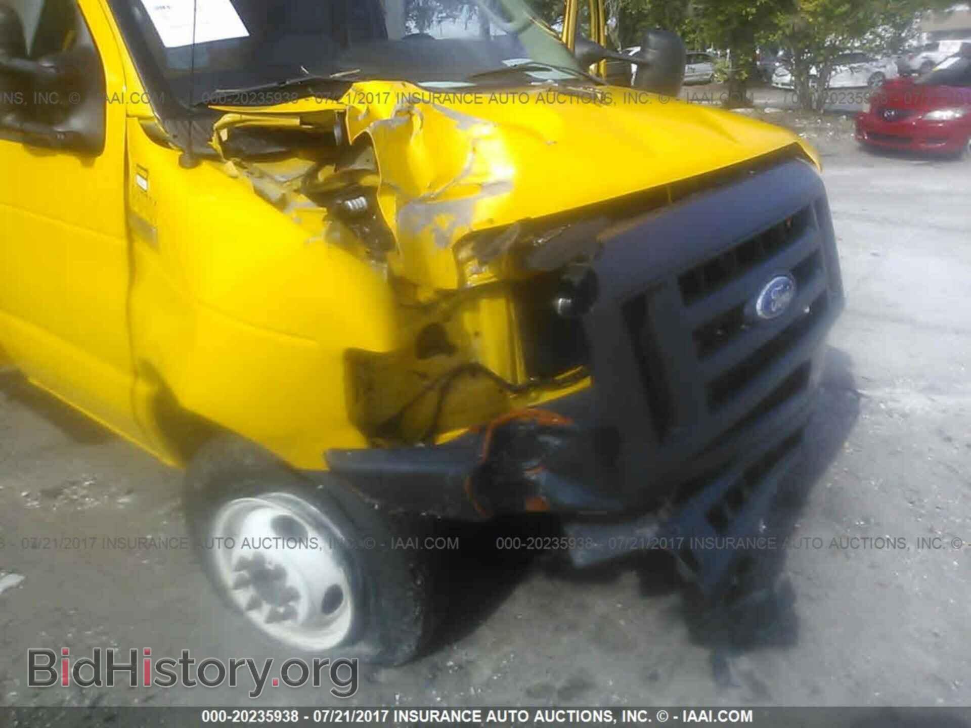2014 Ford Econoline - VIN: 1FDWE3FS2EDA41618 - Фото 6