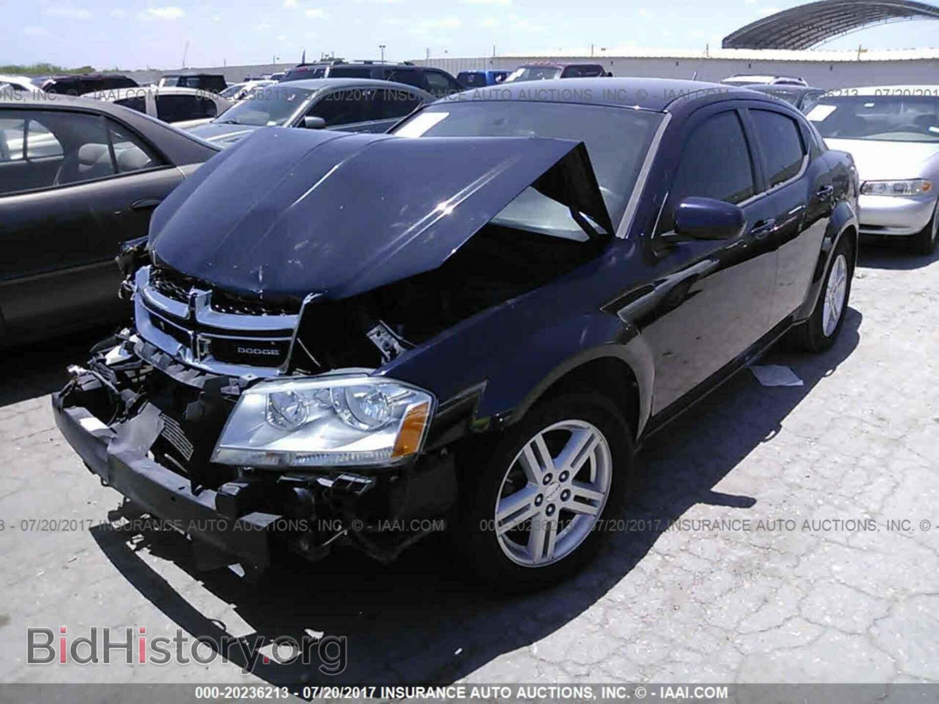 2011 Dodge Avenger - VIN: 1B3BD1FB6BN526474 - Photo 2