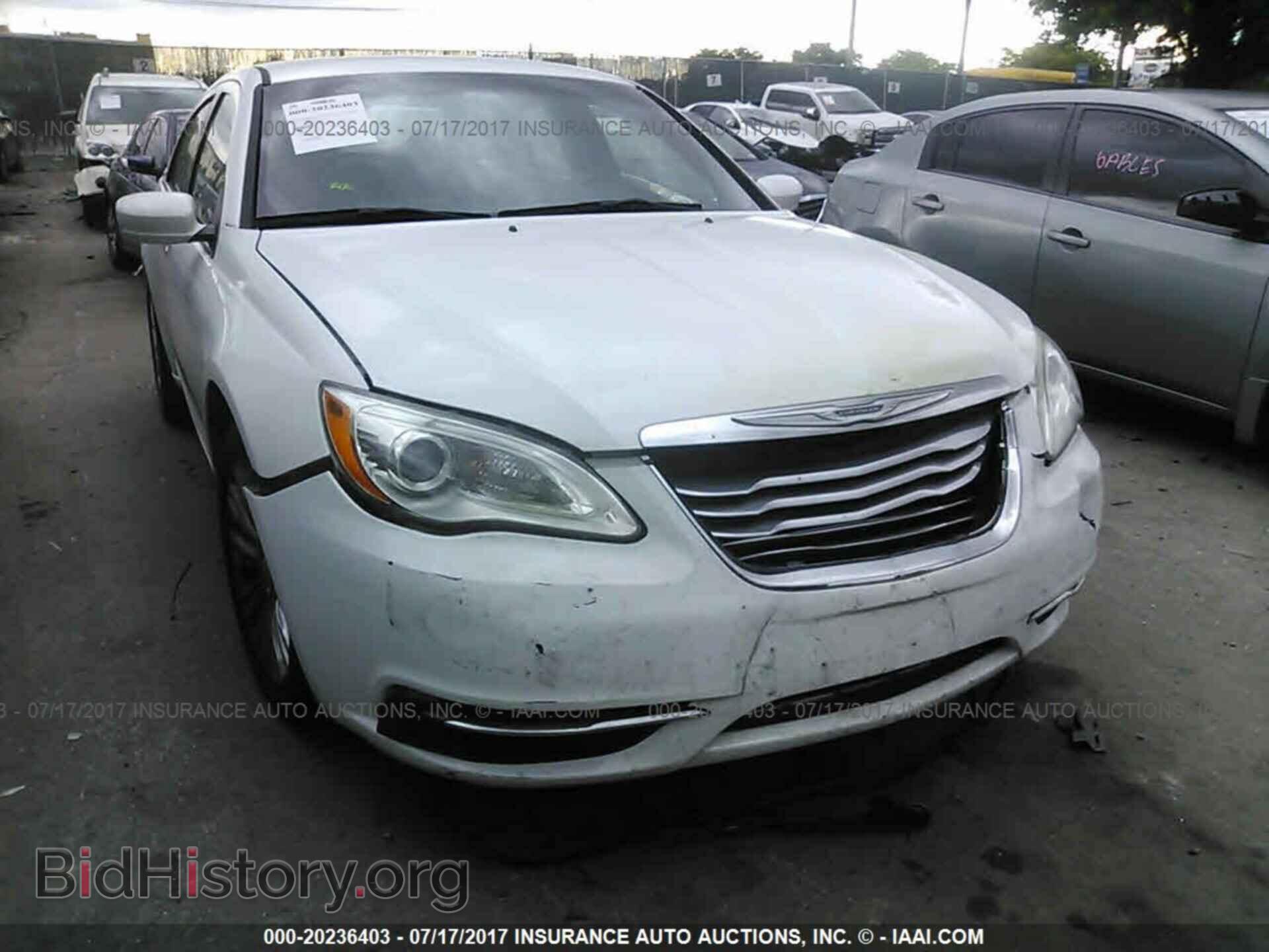 2013 Chrysler 200 - VIN: 1C3CCBAB2DN671389 - Photo 6