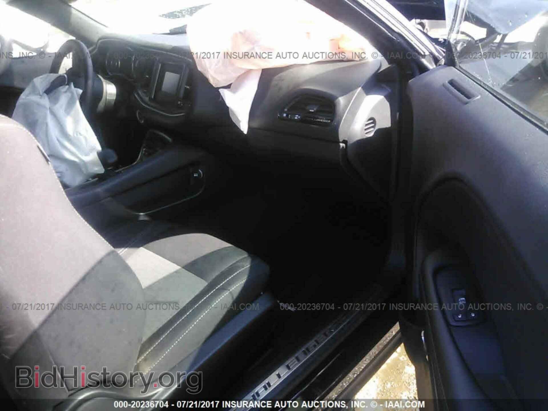 2015 Dodge Challenger - VIN: 2C3CDZAG8FH906598 - Photo 5