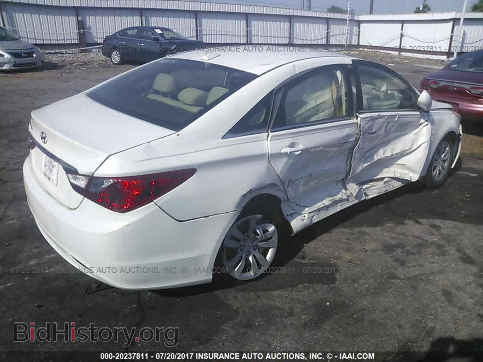 2012 Hyundai Sonata - VIN: 5NPEB4AC1CH340331 - Фото 4