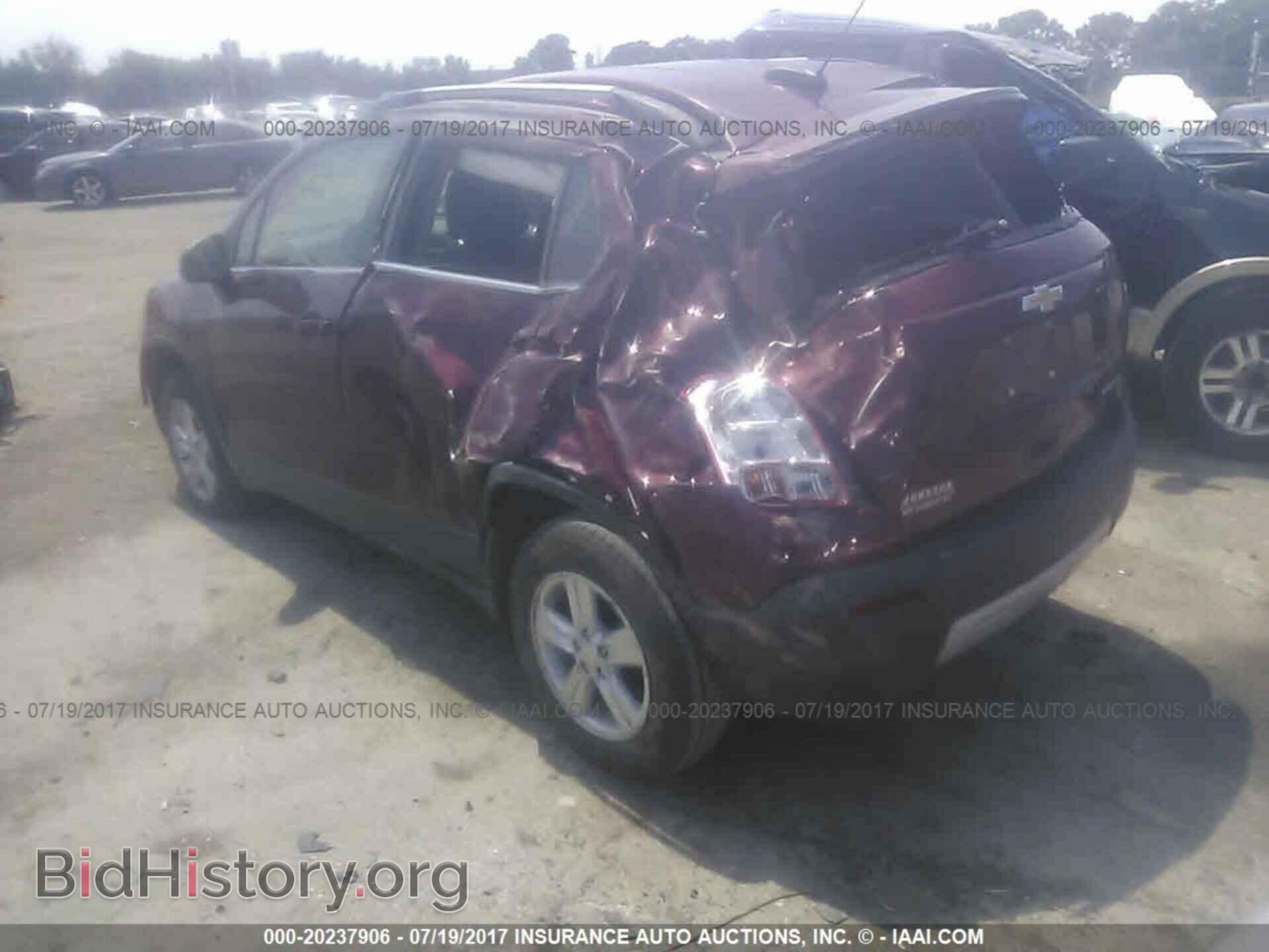 2016 Chevrolet Trax - VIN: 3GNCJLSB6GL217776 - Фото 3