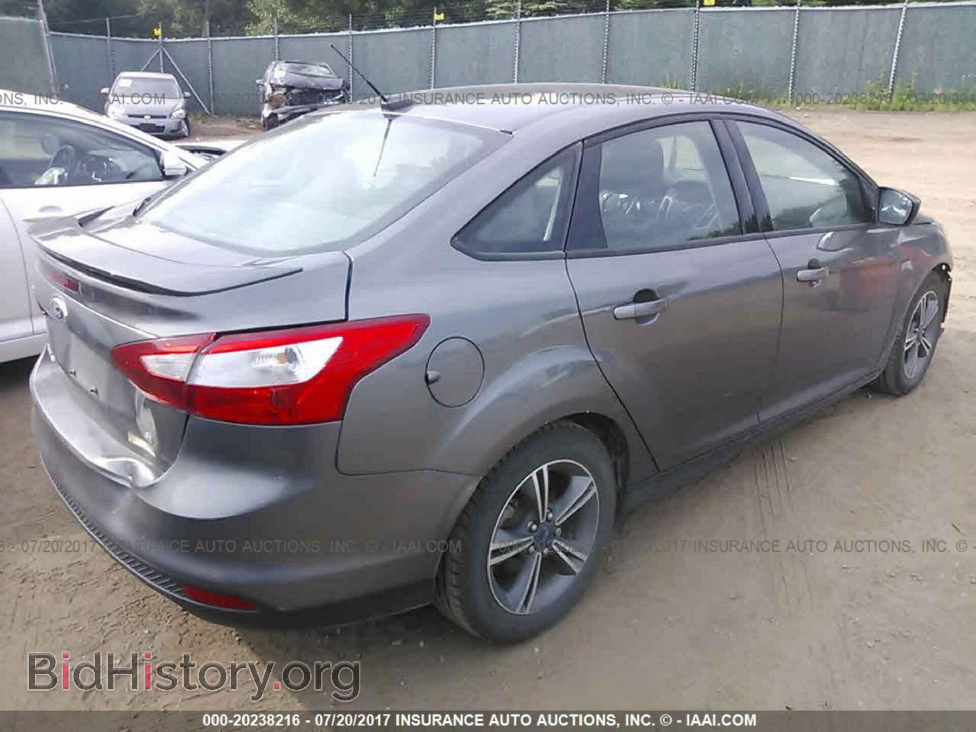 2012 Ford Focus - VIN: 1FAHP3F2XCL336529 - Фото 4
