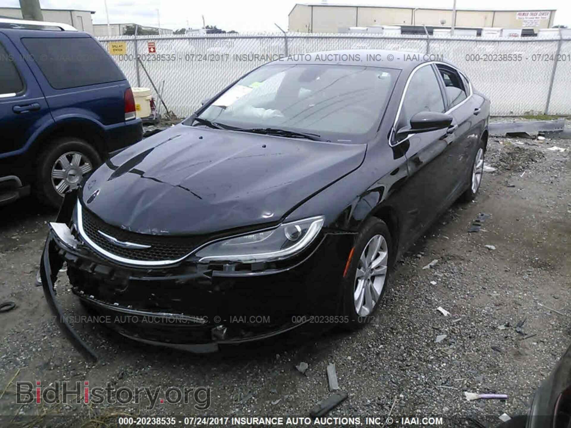 2015 Chrysler 200 - VIN: 1C3CCCAB7FN744653 - Фото 2