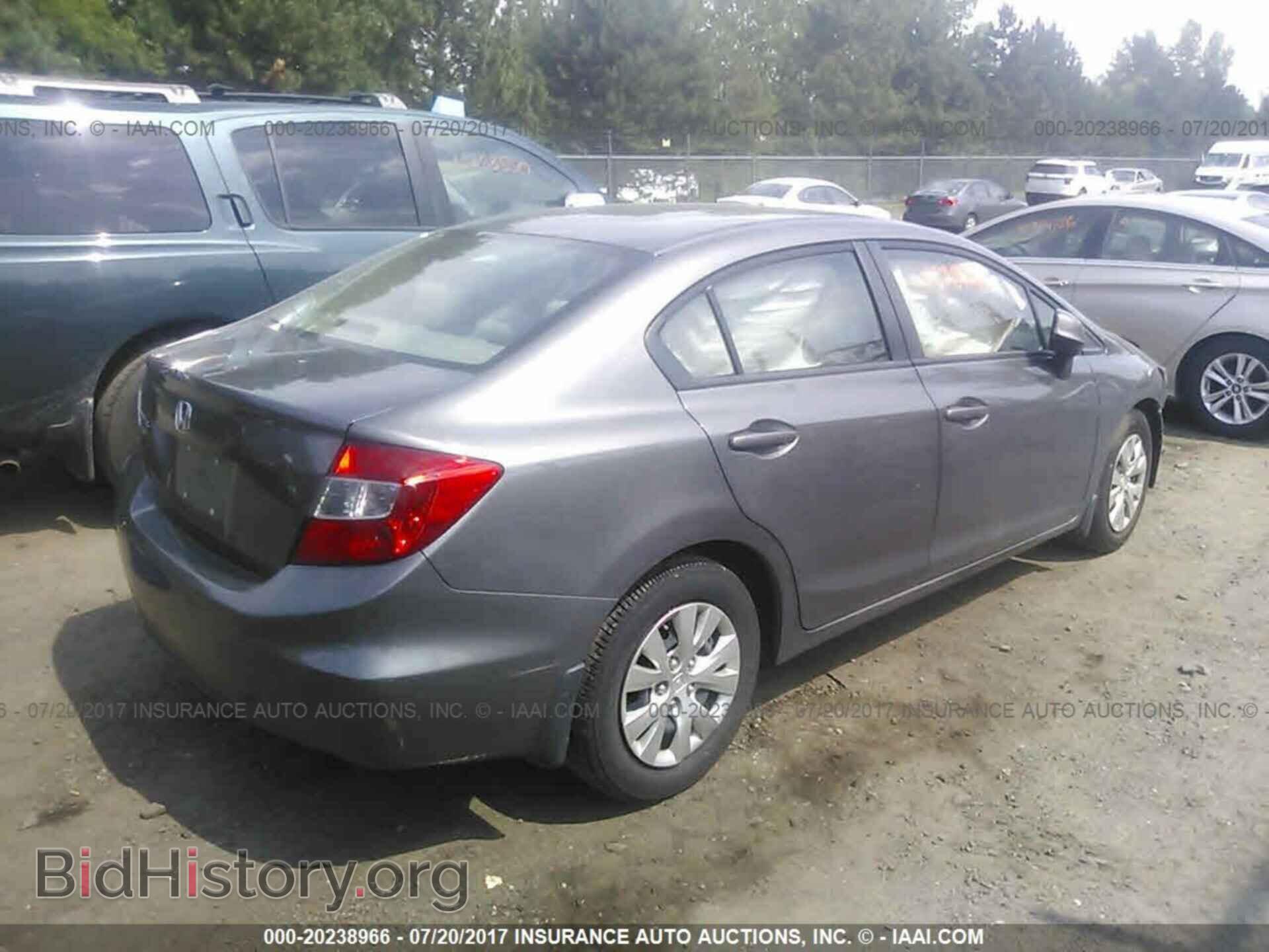 2012 Honda Civic - VIN: 19XFB2F51CE107704 - Photo 4