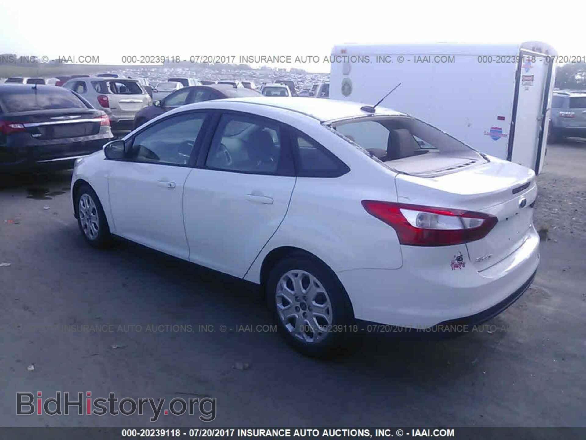 2012 Ford Focus - VIN: 1FAHP3F25CL131541 - Photo 3
