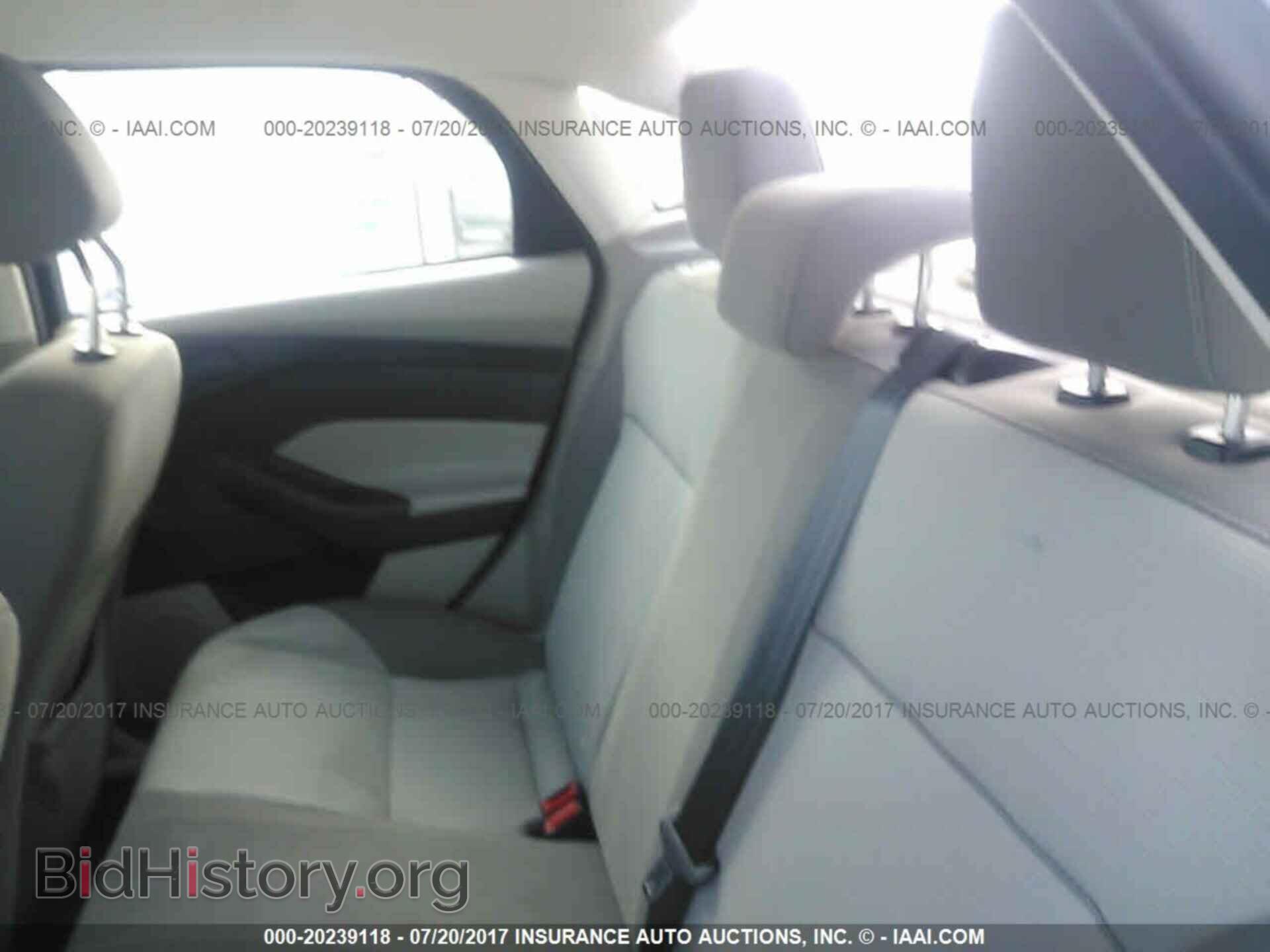 2012 Ford Focus - VIN: 1FAHP3F25CL131541 - Photo 8
