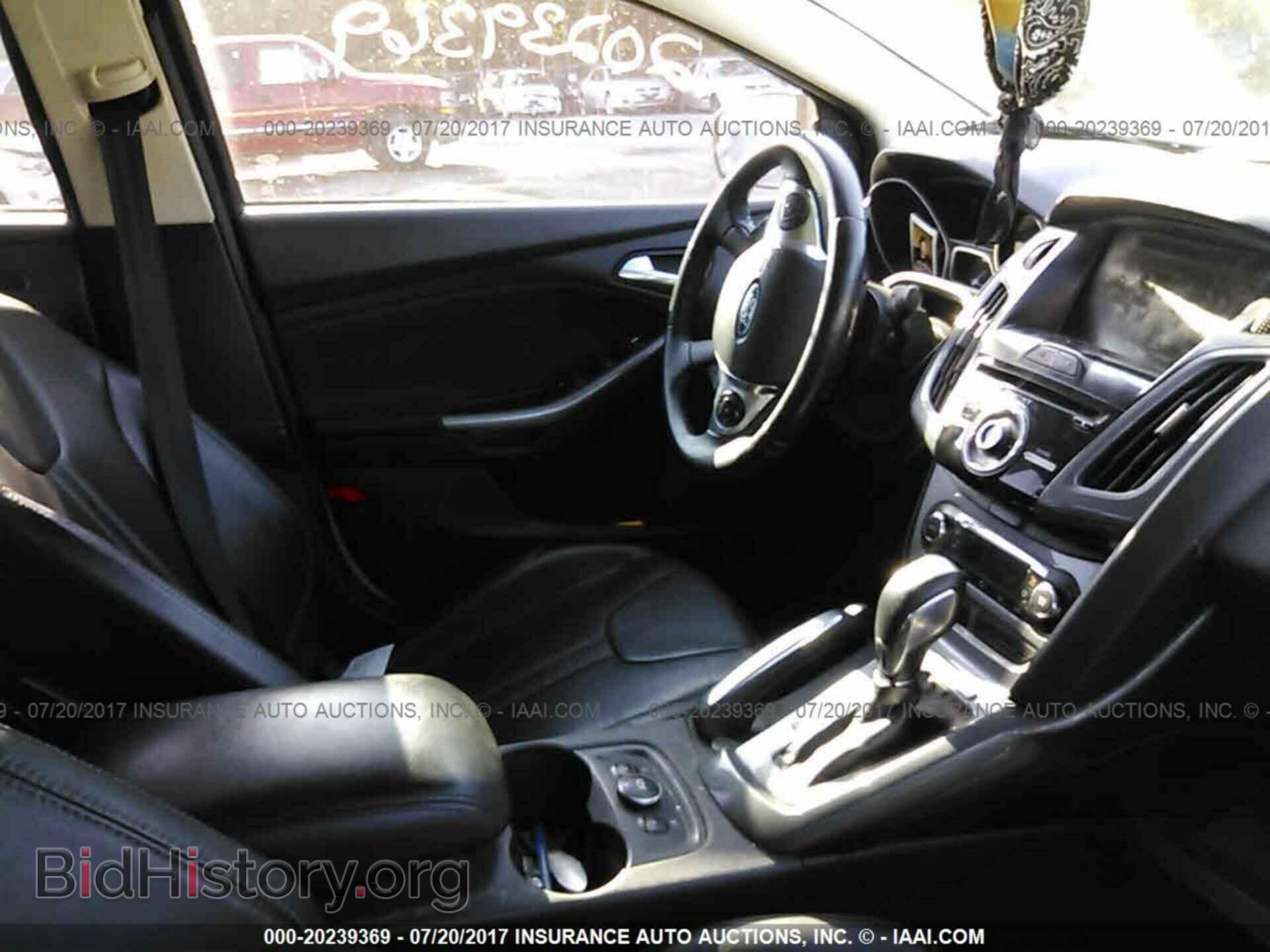 2012 Ford Focus - VIN: 1FAHP3J29CL290148 - Photo 5
