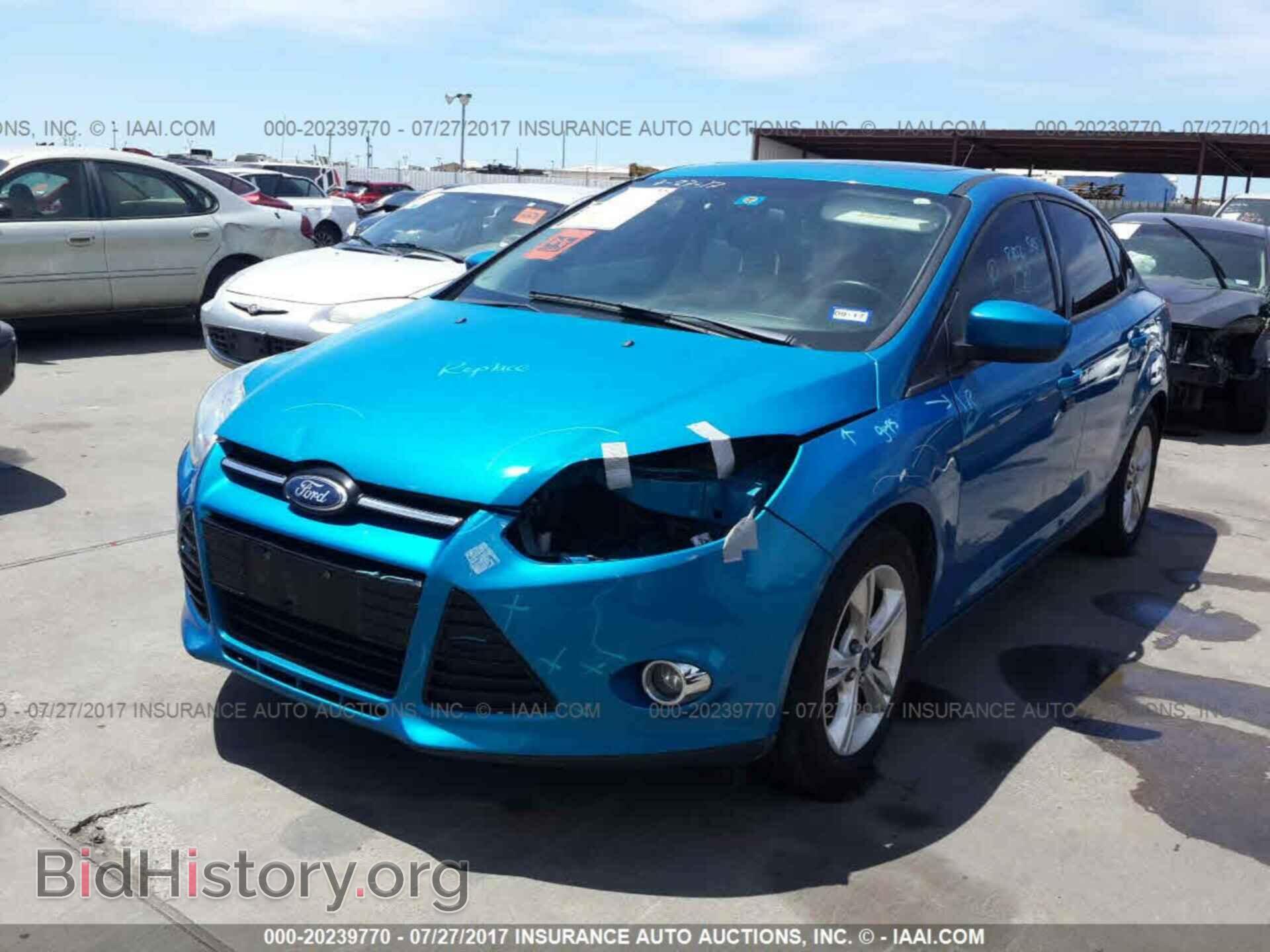 2012 Ford Focus - VIN: 1FAHP3F28CL315906 - Photo 2